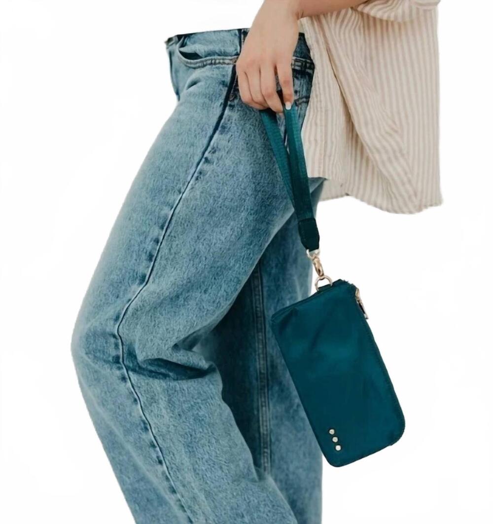 NEW PRETTY SIMPLE women's cove double zip wristlet wallet in teal